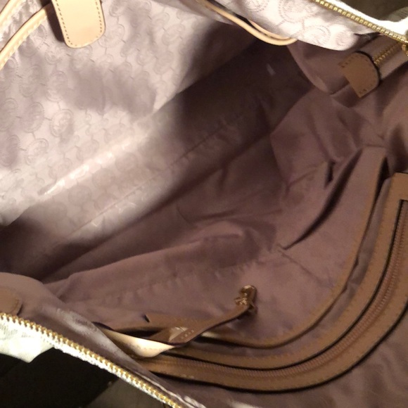 purse - Picture 2 of 2